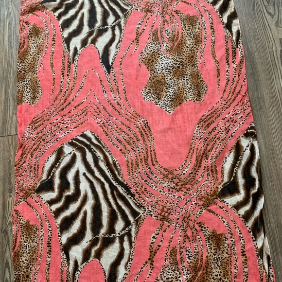 Scarf - Picture 3 of 4